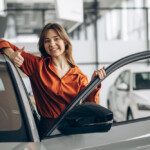 Financiamento e garantia com carro elétrico ou híbrido: o que muda na avaliação