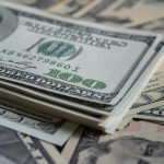 Aumento do dólar: entenda as causas e as consequências