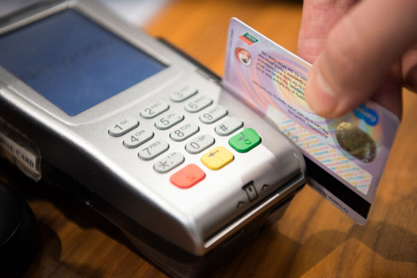 Como quitar a dívida do cartão com um empréstimo?