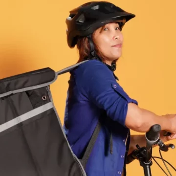 Golpe da entrega de presente (Taxa do Motoboy): alerta para 2026