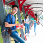 Pagar a faculdade: 9 dicas para não se formar já endividado