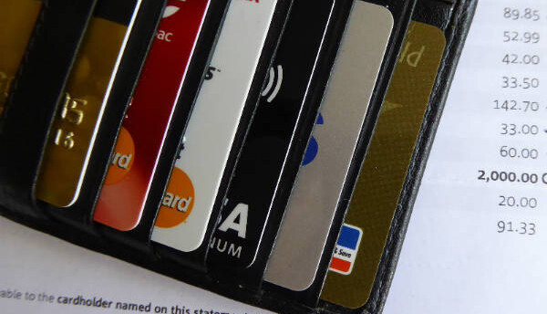 Aprenda a quitar dívidas do cartão de crédito
