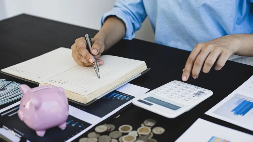 Descubra como montar sua mesa para economizar dinheiro