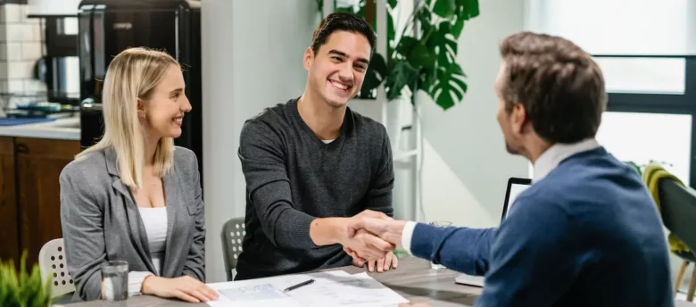 Empréstimo pessoal ou cheque especial